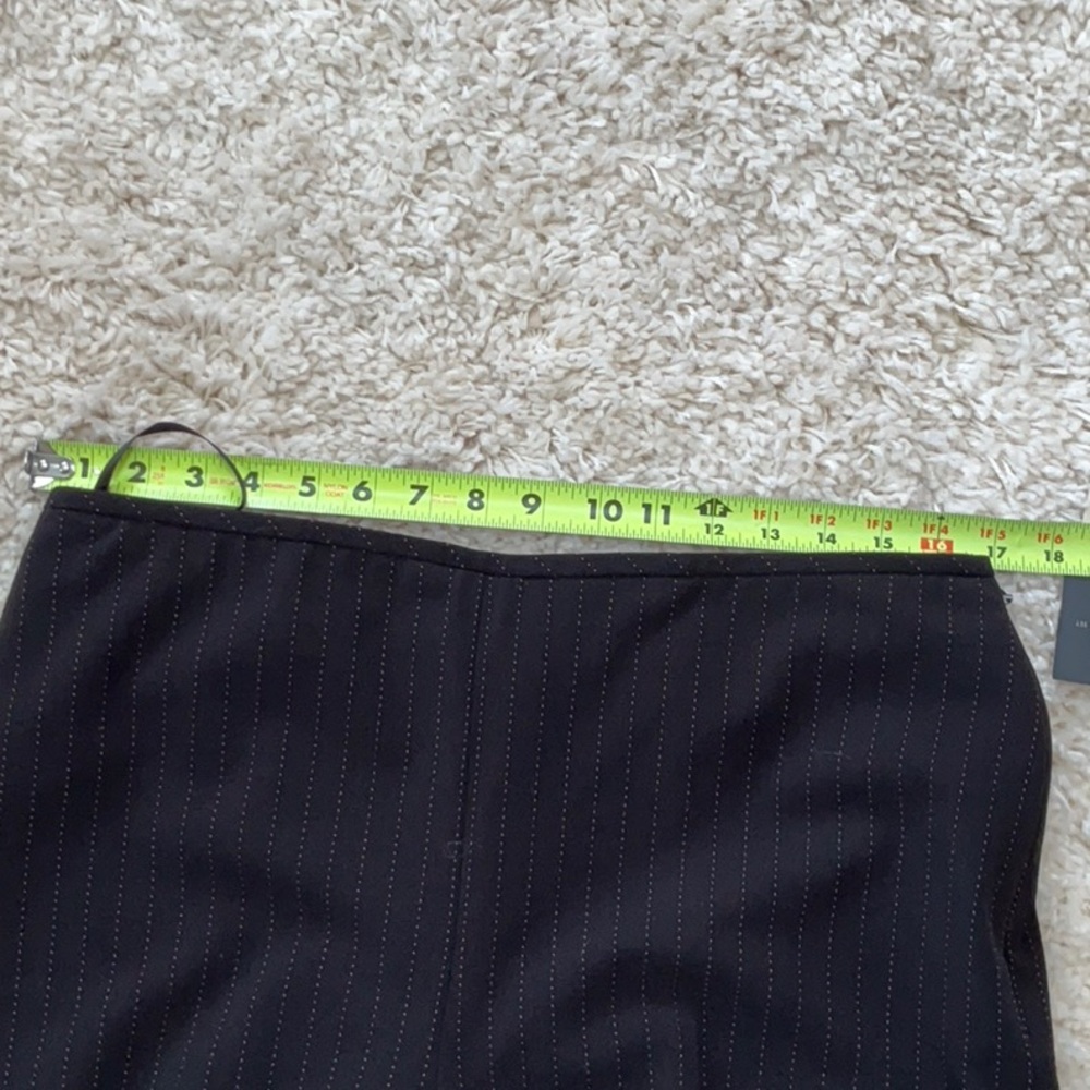 Three Piece Liz Claiborne Black Suit with Pink Pinstripes and Pink Lining - Picture 15 of 15
